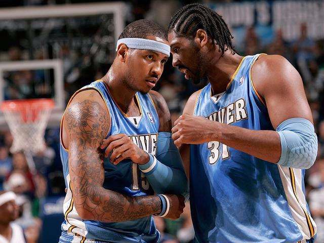 也折射出足 也折射出足