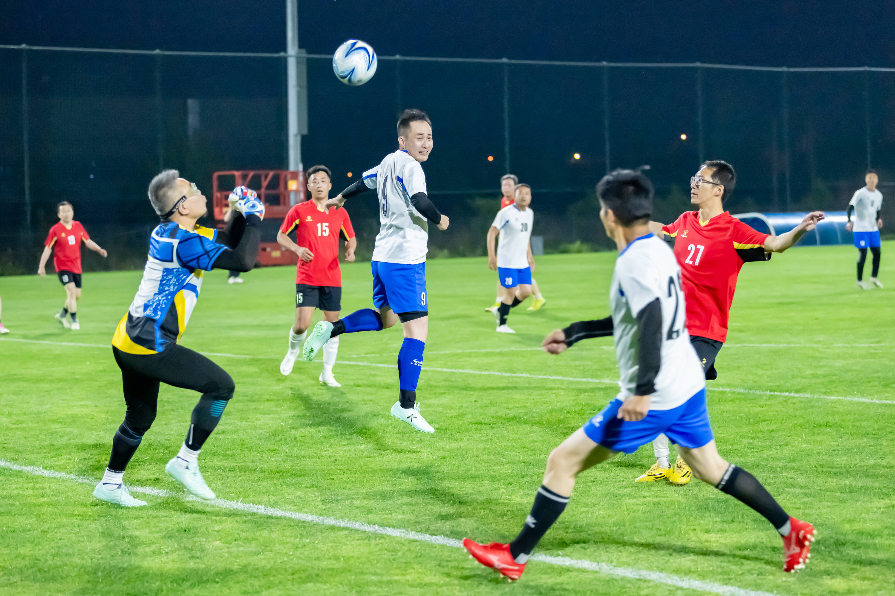 防守反击战 防守反击战