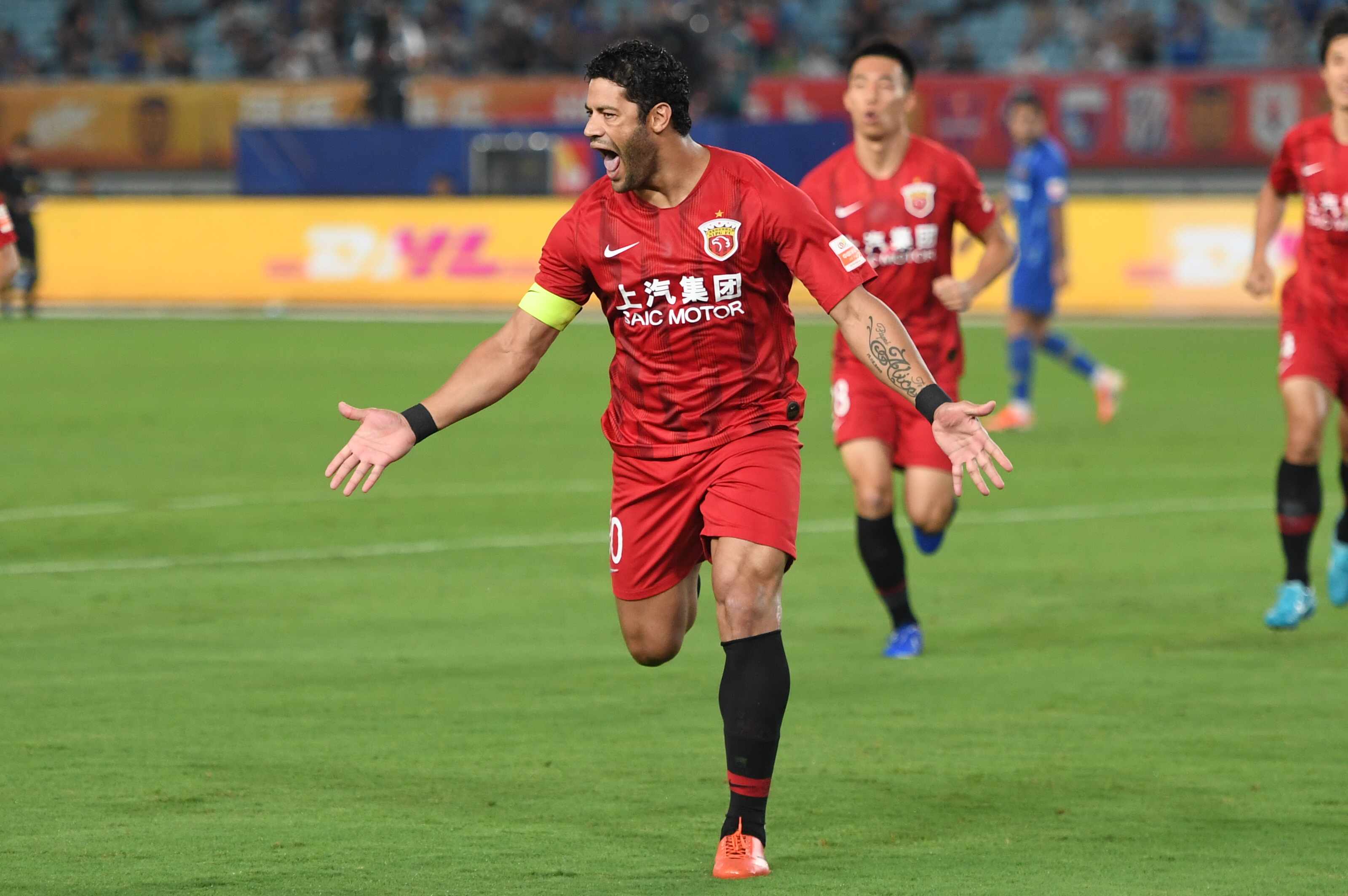 为肋部插上 为肋部插上